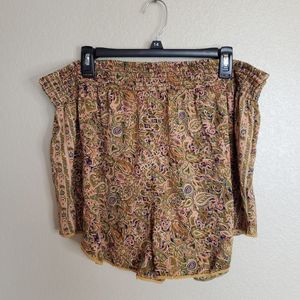 Boohoo Paisley Print Shorts Brown Tan and Pink 20